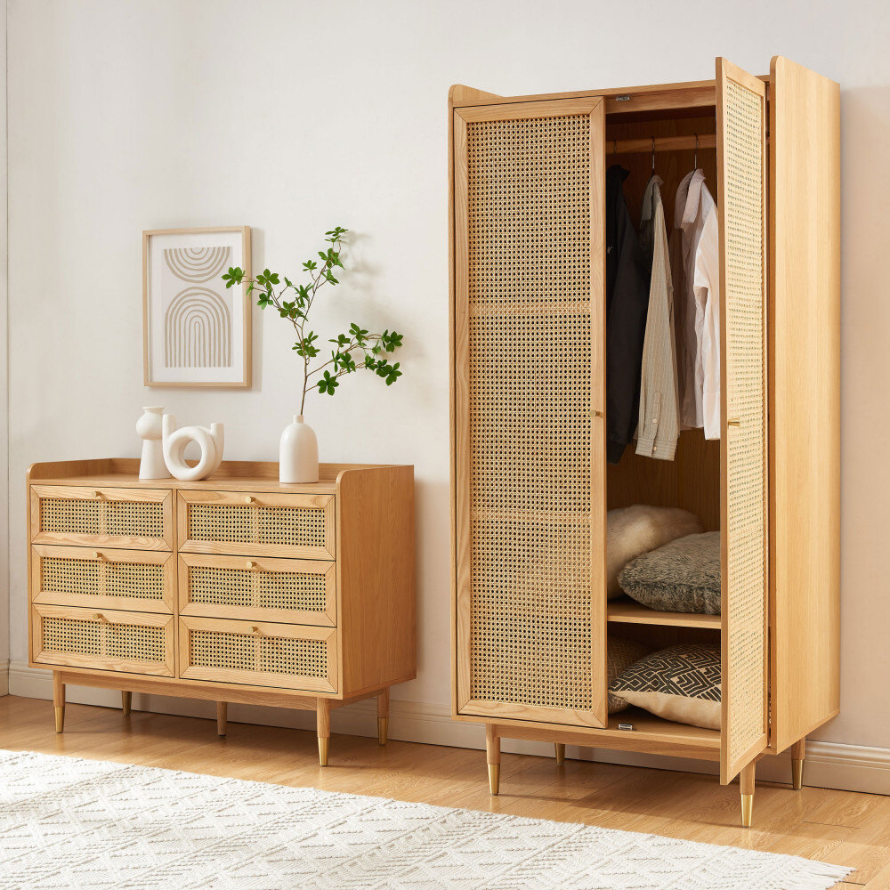 001-armoire-2-portes-bois-cannage